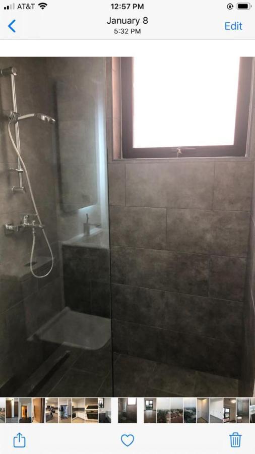 Luxury Labone Edge 2-Bedroom Apartment In Accra - Fivehills Homes ภายนอก รูปภาพ